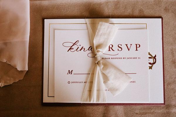 wedding RSVP timeline