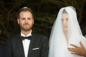 jewish wedding ceremony traditions