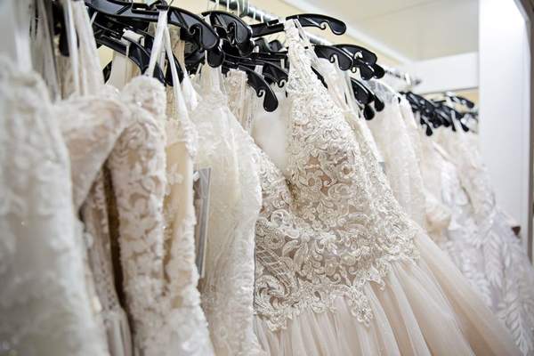 wedding dress budget